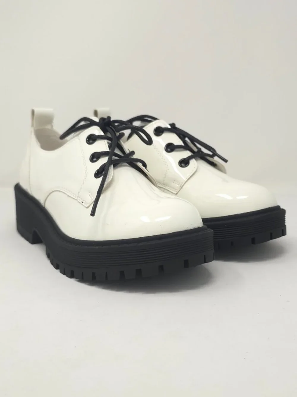 Chunky Platform Oxford Shoes Patent White Pat Trendy Lug Sole Lace Up - Picture 2 of 9